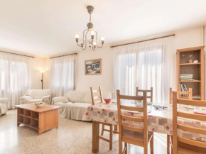 Spacieux Appartement 4 Pièces avec Parking à Briançon - 8 Personnes - FR-1-330C-55